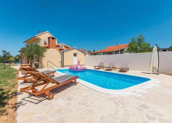 4 Bedroom Stunning In Casa de Férias