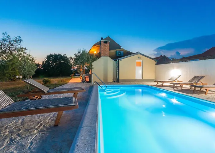 4 Bedroom Stunning In Casa de Férias *
