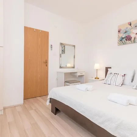 Holiday home In With House A Panoramic View Polaca