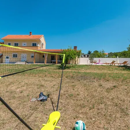 In With House A Panoramic View Polaca